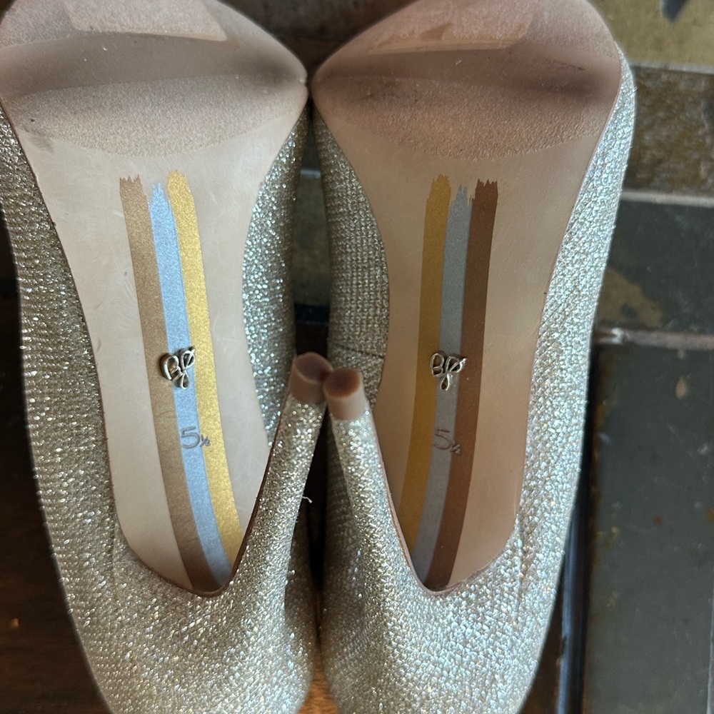 Sam Edelman Heels - Picture 7 of 9